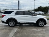 Used 2021 Ford Explorer XLT w/ Equipment Group 202A image 3