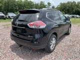 Used 2015 Nissan Rogue SV w/ SV Moonroof Package image 3