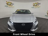 Used 2023 Nissan Altima 2.5 SV image 2