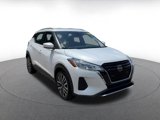 Used 2024 Nissan Kicks SV image 3