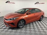Used 2023 Kia Forte LXS w/ LXS Technology Package image 3