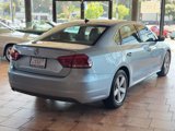 Used 2013 Volkswagen Passat 2.5 SE image 3