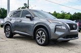 Used 2022 Nissan Rogue SV image 2