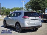 Used 2016 Nissan Rogue SL w/ SL Premium Package image 5