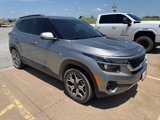 Used 2023 Kia Seltos EX image 4