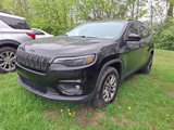 Used 2019 Jeep Cherokee Latitude Plus image 3