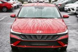 New 2025 Hyundai Elantra SE image 3