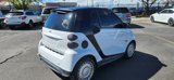 Used 2015 smart fortwo pure image 3