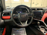 Used 2018 Toyota Camry XSE image 4