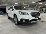 Used 2017 Subaru Outback 2.5i Touring image 2