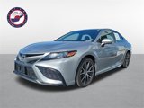 Used 2022 Toyota Camry SE image 2