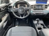 Used 2017 Kia Sorento LX image 4