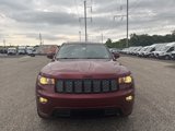Used 2019 Jeep Grand Cherokee Altitude image 2