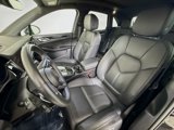Used 2024 Porsche Macan image 5