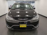 Used 2020 Chrysler Pacifica Touring-L Plus w/ Tire & Wheel Group image 2