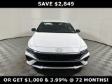 New 2025 Hyundai Elantra SEL image 2