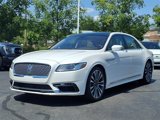 Used 2019 Lincoln Continental Reserve image 2