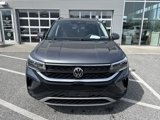 Used 2022 Volkswagen Taos SE image 2