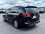 Used 2020 Chrysler Pacifica Limited w/ Advanced Safetytec Group image 5