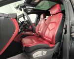 Used 2024 Porsche Macan image 5