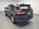 Used 2017 Kia Sorento LX w/ LX Convenience Package image 5