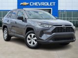 Used 2020 Toyota RAV4 LE image 3