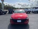 Used 2023 Hyundai Elantra SEL w/ Convenience Package image 2