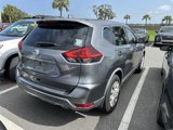 Used 2018 Nissan Rogue S image 2