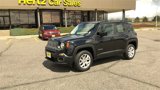 Used 2017 Jeep Renegade Latitude image 4