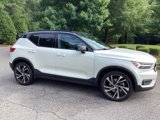 Used 2021 Volvo XC40 T4 R-Design w/ Climate Package image 2