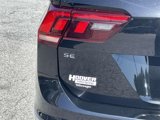 Used 2022 Volkswagen Tiguan SE w/ Panoramic Sunroof Package image 5