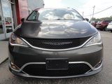Used 2017 Chrysler Pacifica Touring-L Plus image 4