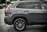 Used 2019 Jeep Cherokee Latitude Plus w/ Cold Weather Group image 5