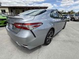 Used 2018 Toyota Camry SE image 5