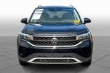 Used 2022 Volkswagen Taos SE image 3