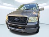 Used 2005 Ford F150 XLT image 2