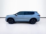 Used 2022 Mitsubishi Outlander SE image 4