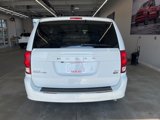 Used 2019 Dodge Grand Caravan SXT image 5
