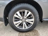 Used 2017 Nissan Pathfinder SL image 5