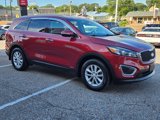 Used 2017 Kia Sorento LX w/ LX Convenience Package image 6