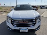 Used 2023 GMC Terrain SLT image 4