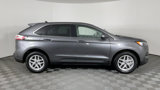Used 2023 Ford Edge SEL image 3