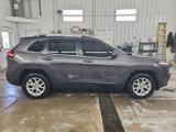 Used 2018 Jeep Cherokee Latitude image 2
