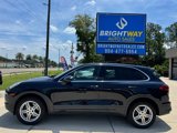 Used 2016 Porsche Cayenne w/ Premium Package image 2