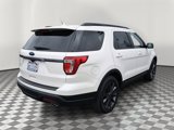 Certified 2018 Ford Explorer XLT w/ Equipment Group 202A image 4