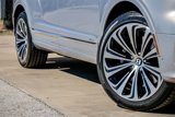 Certified 2023 Bentley Bentayga Extended Wheelbase image 6