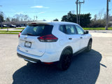 Used 2017 Nissan Rogue S image 5