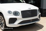 Used 2022 Bentley Bentayga image 2