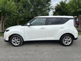 Used 2023 Kia Soul S image 4