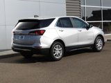 Used 2022 Chevrolet Equinox LT w/ Driver Convenience Package image 3